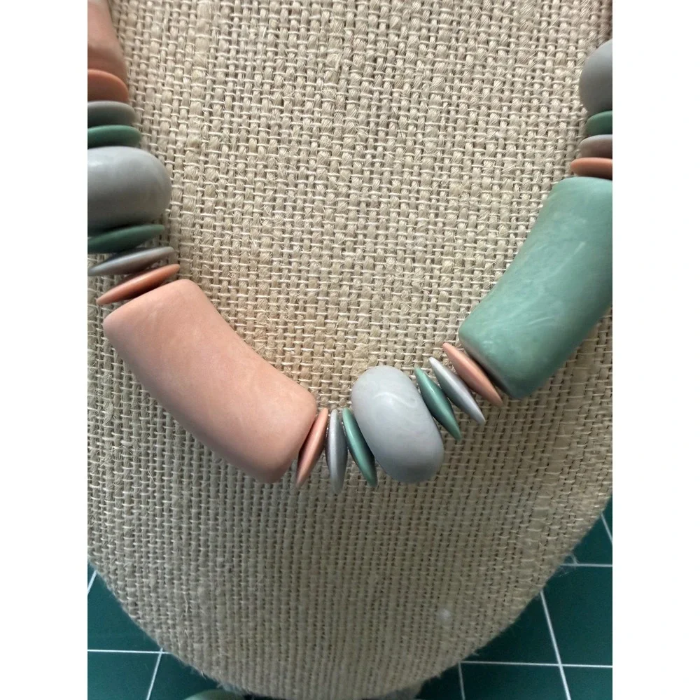 Vintage Pastel Chunky Bead Necklace Earring Set Peach Mint‎ Grey Marbled Resin